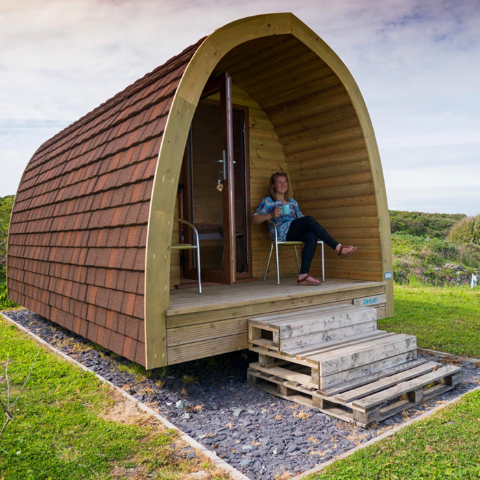 pod glamping